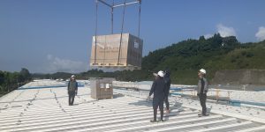 三豊機工様パネル搬入